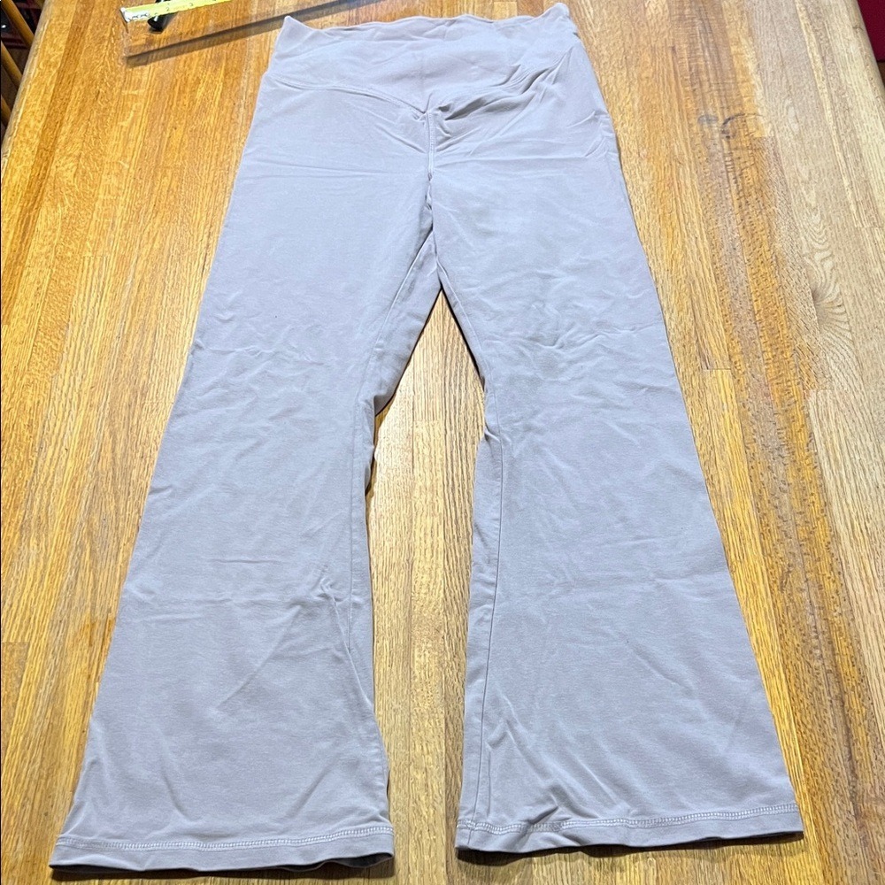 Pink Victoria's Secret Lavender Medium Pull on Y2K Flared Yoga Lounge Pants